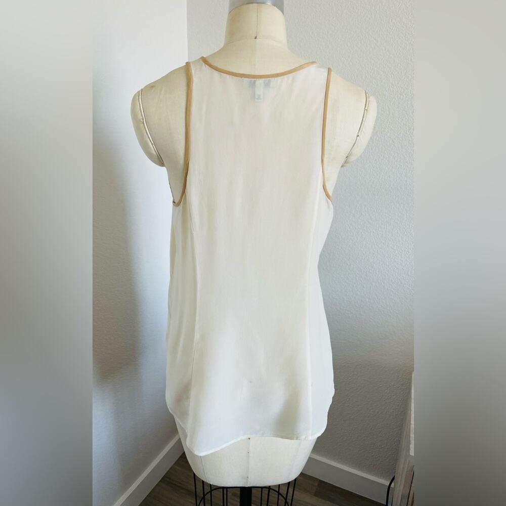 Joie - Silk Cream Tank Top with Pocket Detail size XS - Picture 3 of 10